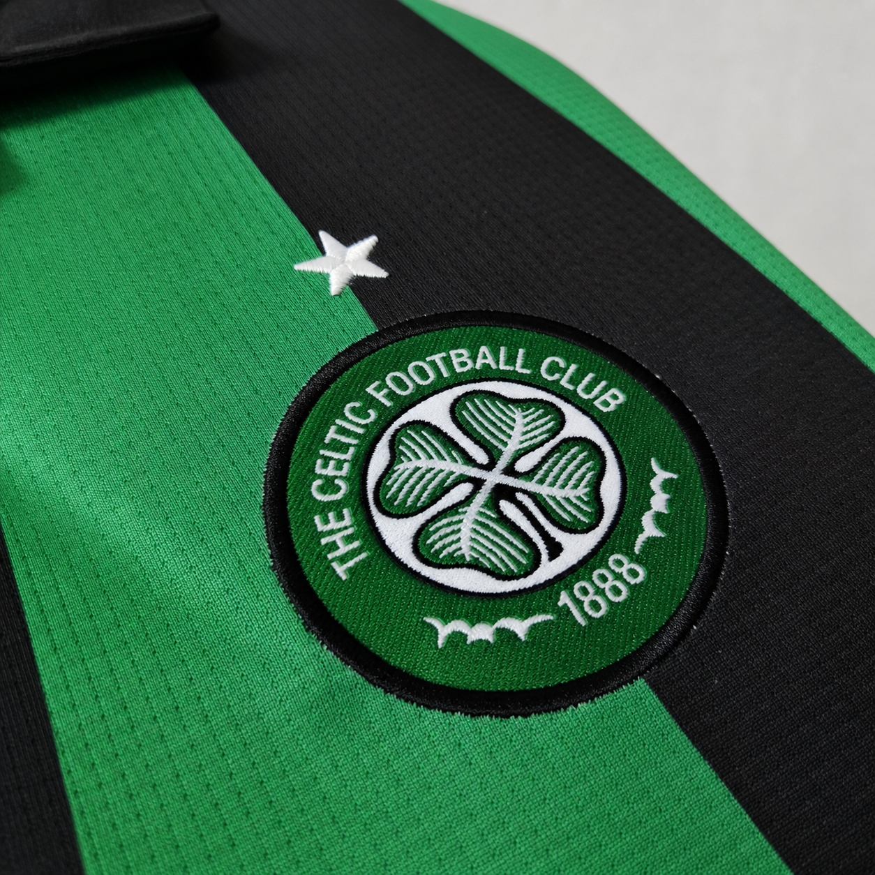 Celtic Away Jersey 2005/06