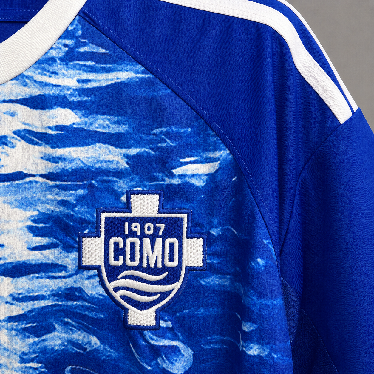 Como 1907 Home Jersey 2025/26