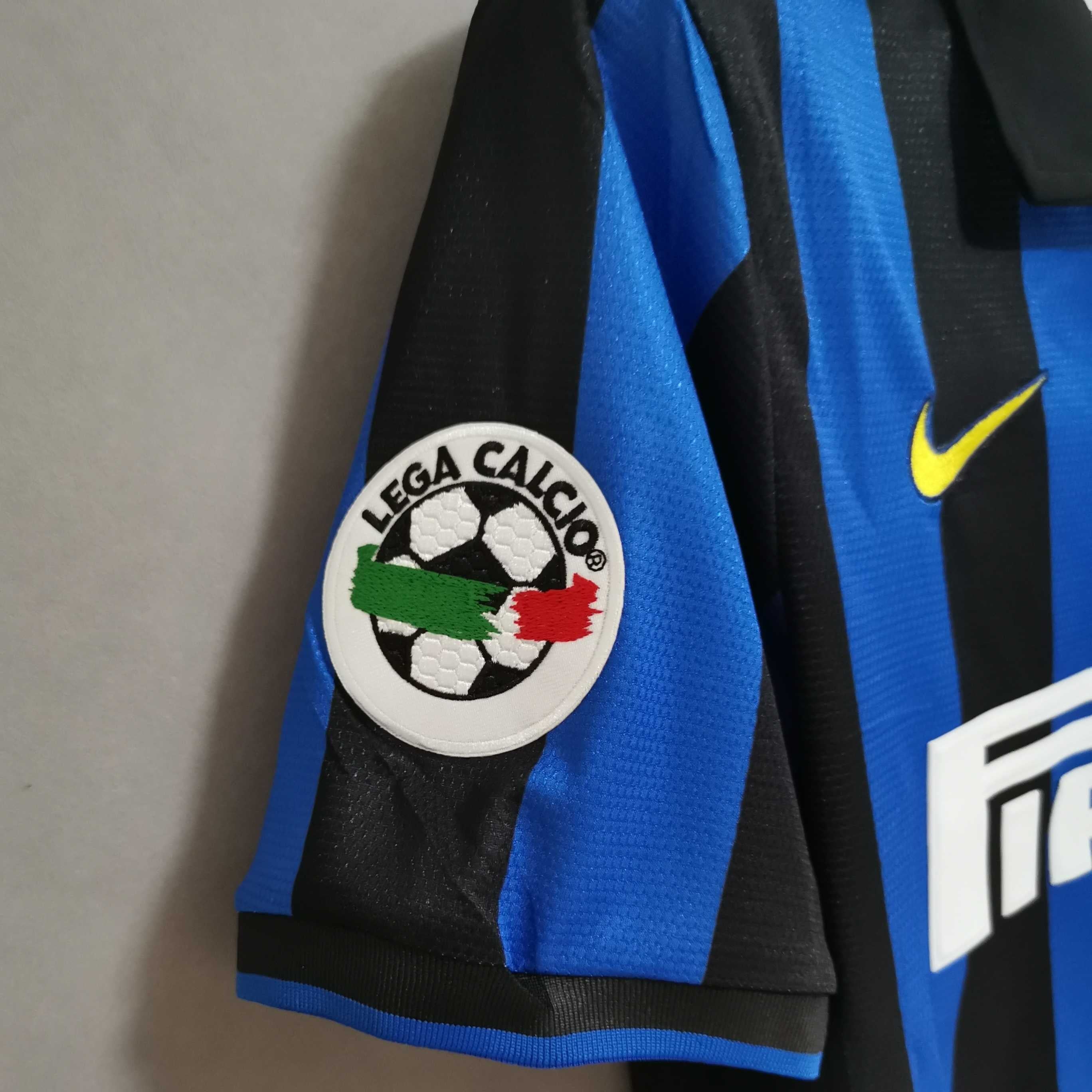 Baggio Inter Home 1998/99 Jersey